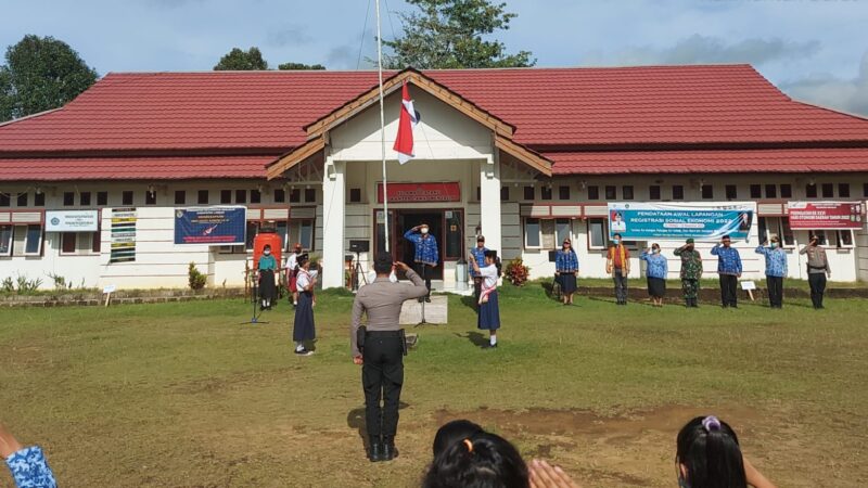 Forkopimcam Menjalin melaksanakan upacara Bendera Memperingati hari Pahlawan 10 November ke 77