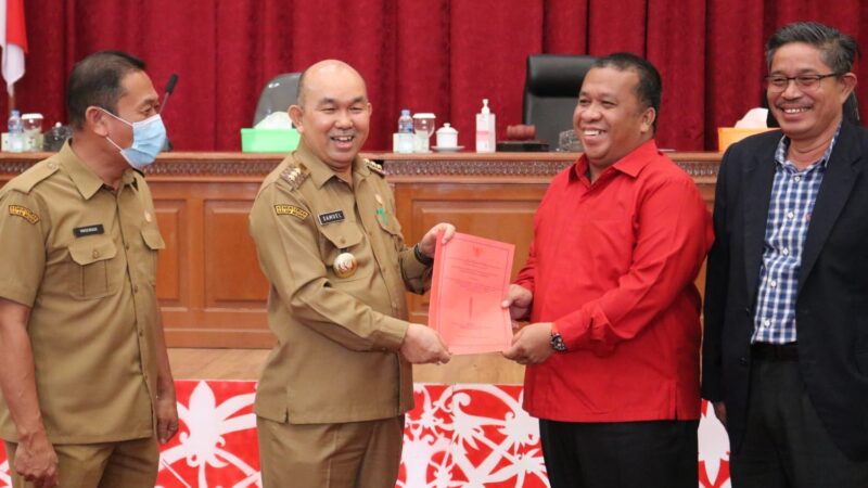 Pj.Bupati Landak Hadiri Rapat Paripurna Ke-2 Masa Sidang III Tahun 2023