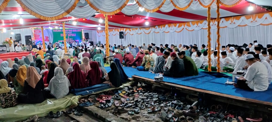 Samuel Hadiri Tabligh Akbar dan Milad ke-1 Majelis Cinta Rosul