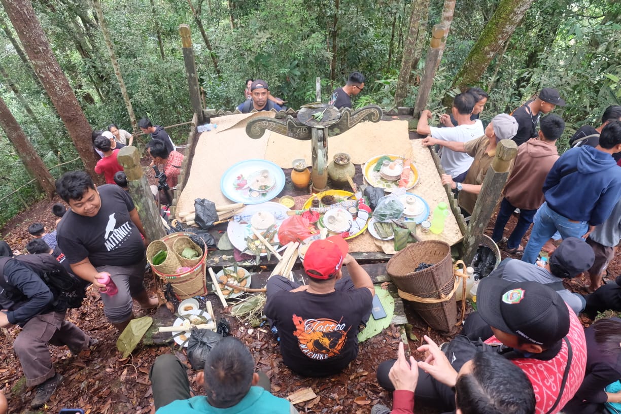 Sekda Landak Hadiri Kegiatan Naki Panamukng Bukit Marang