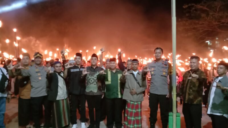 Sambut Ramadhan, Samuel Buka Pawai 1000 Obor