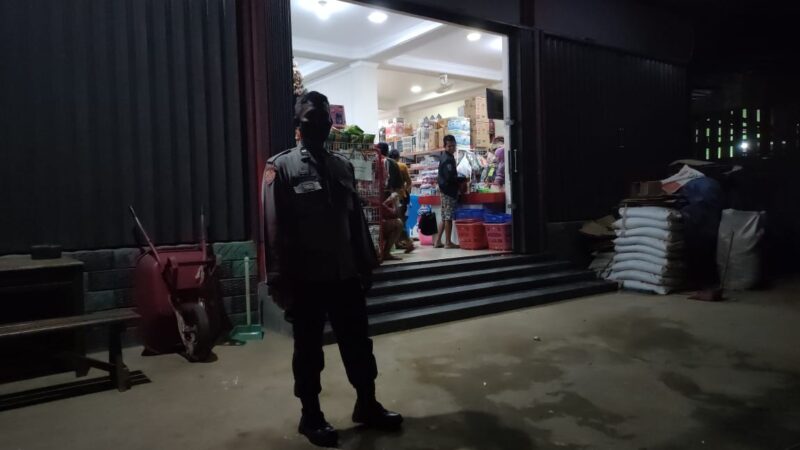 Polsek Air Besar Laksanakan Patroli Cegah Aksi Kejahatan