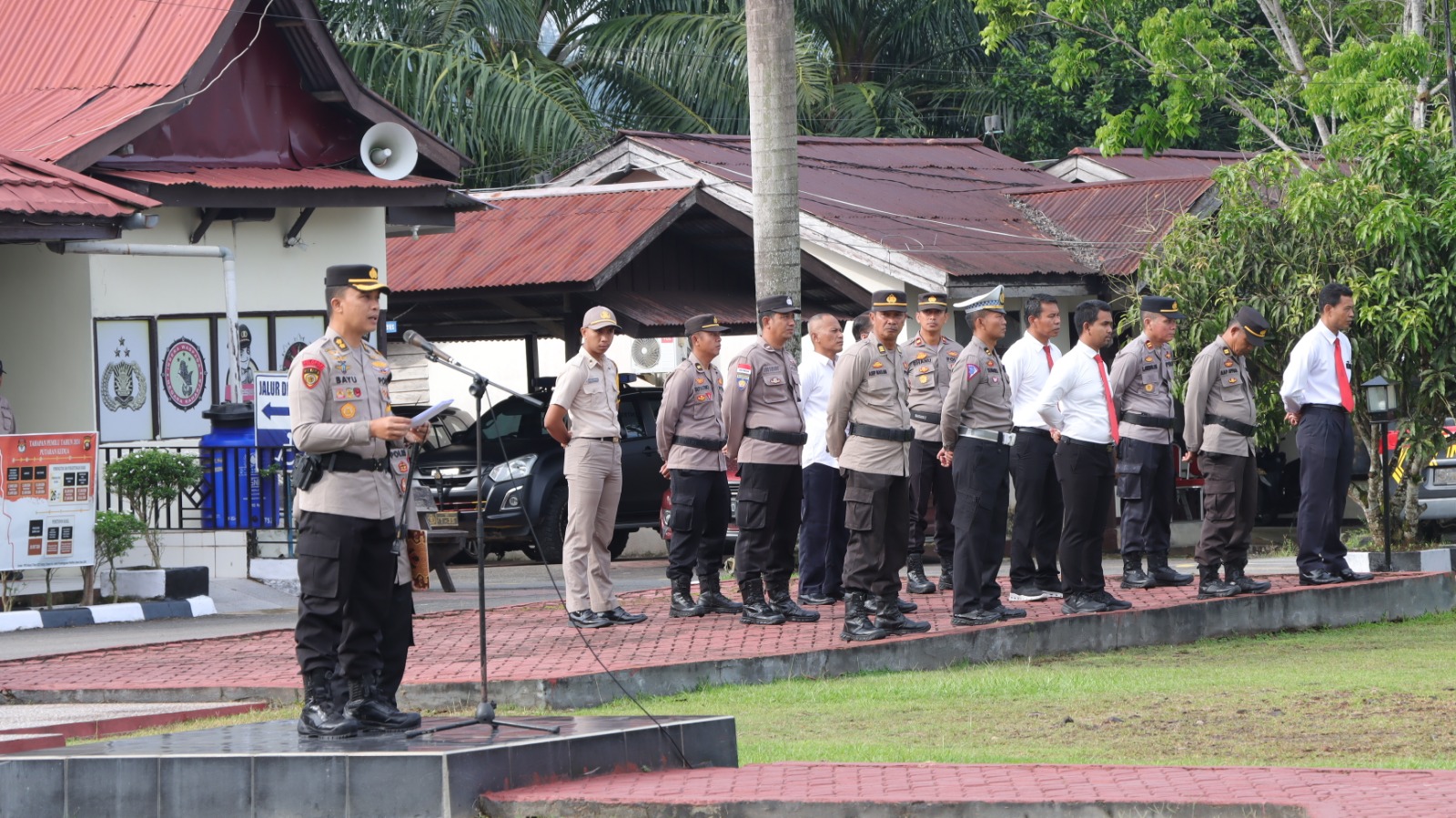 Cegah Penularan Rabies, Bayu Dorong Personel Babinkamtibmas Beri Himbauan Pencegahan ke Masyarakat
