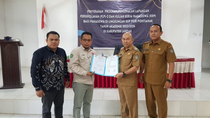 Buka Acara Penyerahan Program PLP-2 Dan KKM, Samuel : Semua Bertanggungjawab Untuk Memajukan Pendidikan