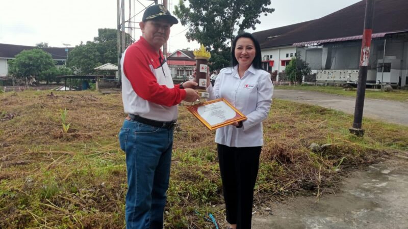 Samuel Hadiri Penanaman Pohon Serentak Di wilayah PMI Kabupaten/Kota Se- Kalimantan Barat