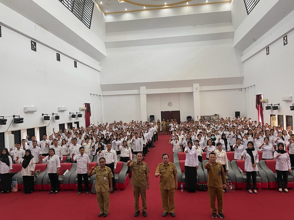 Vinsensius Buka Acara Pembekalan Manajemen Administrasi Kepegawaian PPPK Jabatan Fungsional Guru Tahun Formasi 2022