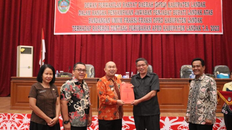 Samuel Hadiri Rapat Paripurna Ke-7 Masa Sidang I Tahun 2023 DPRD Kab. Landak