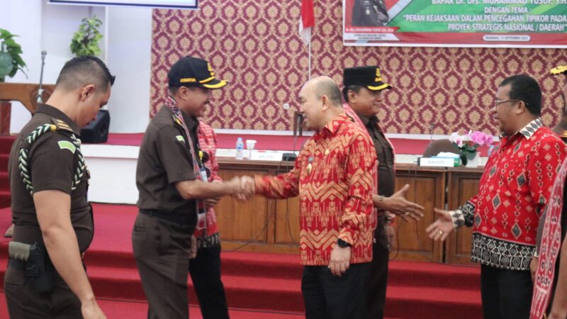 Samuel Hadiri Ceramah Umum Kepala Kejaksaan Tinggi Kalimantan Barat 