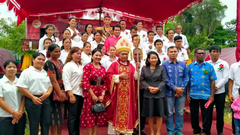 Hadiri Perayaan Ekaristi di Kuala Behe, Pemkab Landak Pesan Agar Umat Tak Putus Sekolah