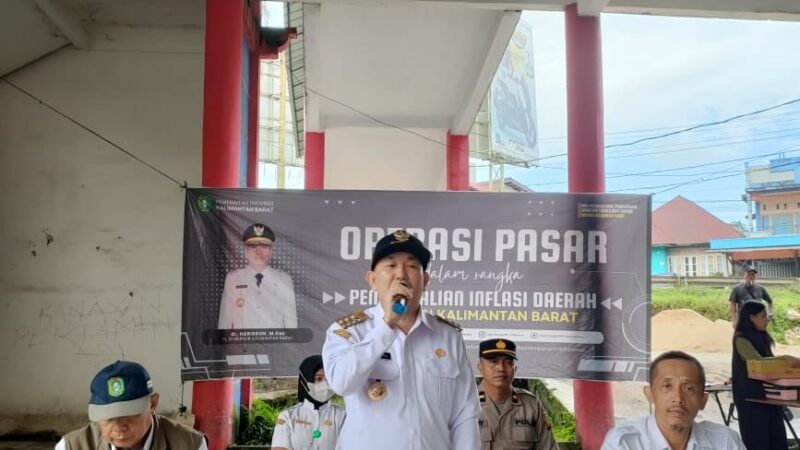 Samuel Buka Kegiatan Operasi Pasar Murah Di Ngabang