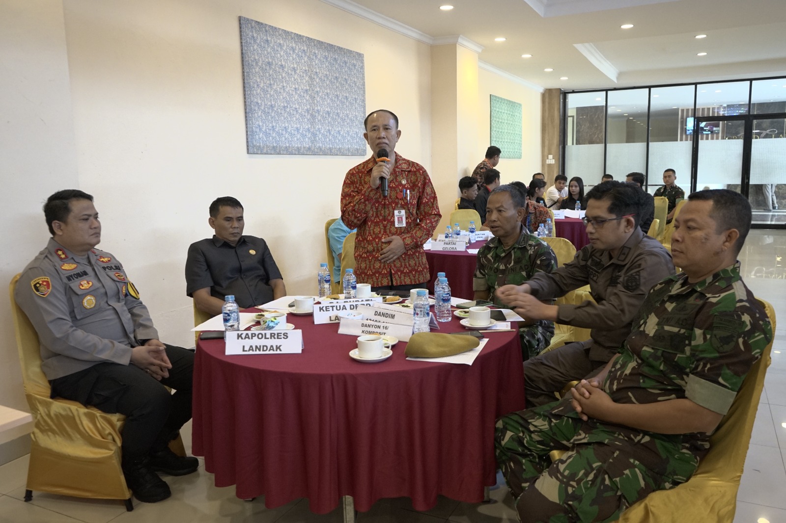Kaban Kesbangpol Kab.Landak Hadiri Rakor Jadwal Kampanye Rapat Umum Dalam Pemilu 2024