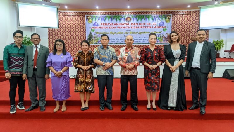 Samuel Hadiri Perayaan Natal dan HUT Ke-22 JDW Kab Landak