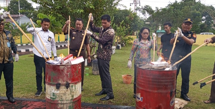 Musnahkan Barang Bukti Hasil Kejahatan, Kajari : Semua sudah Incrach