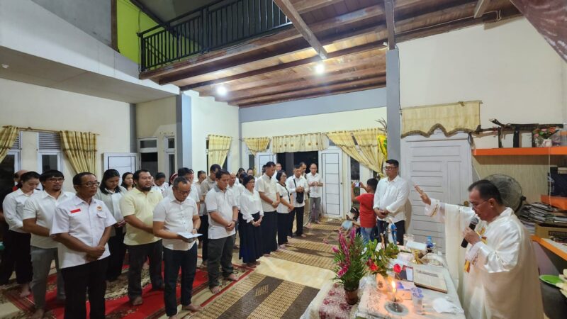 Lingkungan ST.Paulus Paroki St.Pius X Kukuhkan Kepengurusan Baru