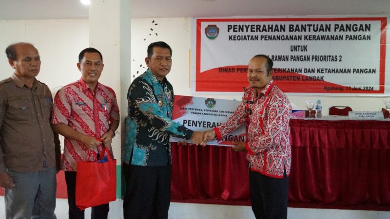 Gutmen Serahkan Bantuan Pangan untuk Desa Rawan Prioritas Dua