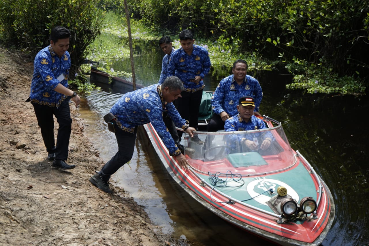 Kunjungi Puskesmas Sebangki, Gutmen Ingatkan Nakes Sosialisasikan Pola Hidup Sehat ke Masyarakat