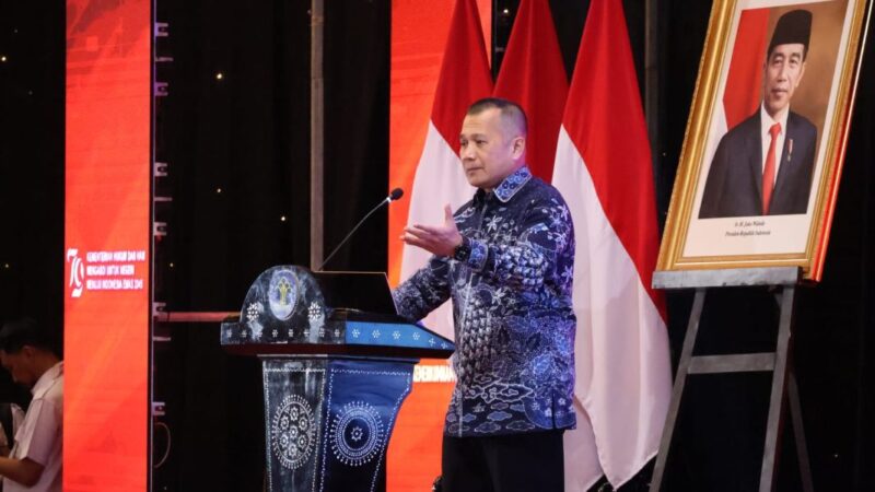 Kebebasan beragama dan berkeyakinan adalah hak fundamental yang diakui oleh Undang-Undang Dasar 1945