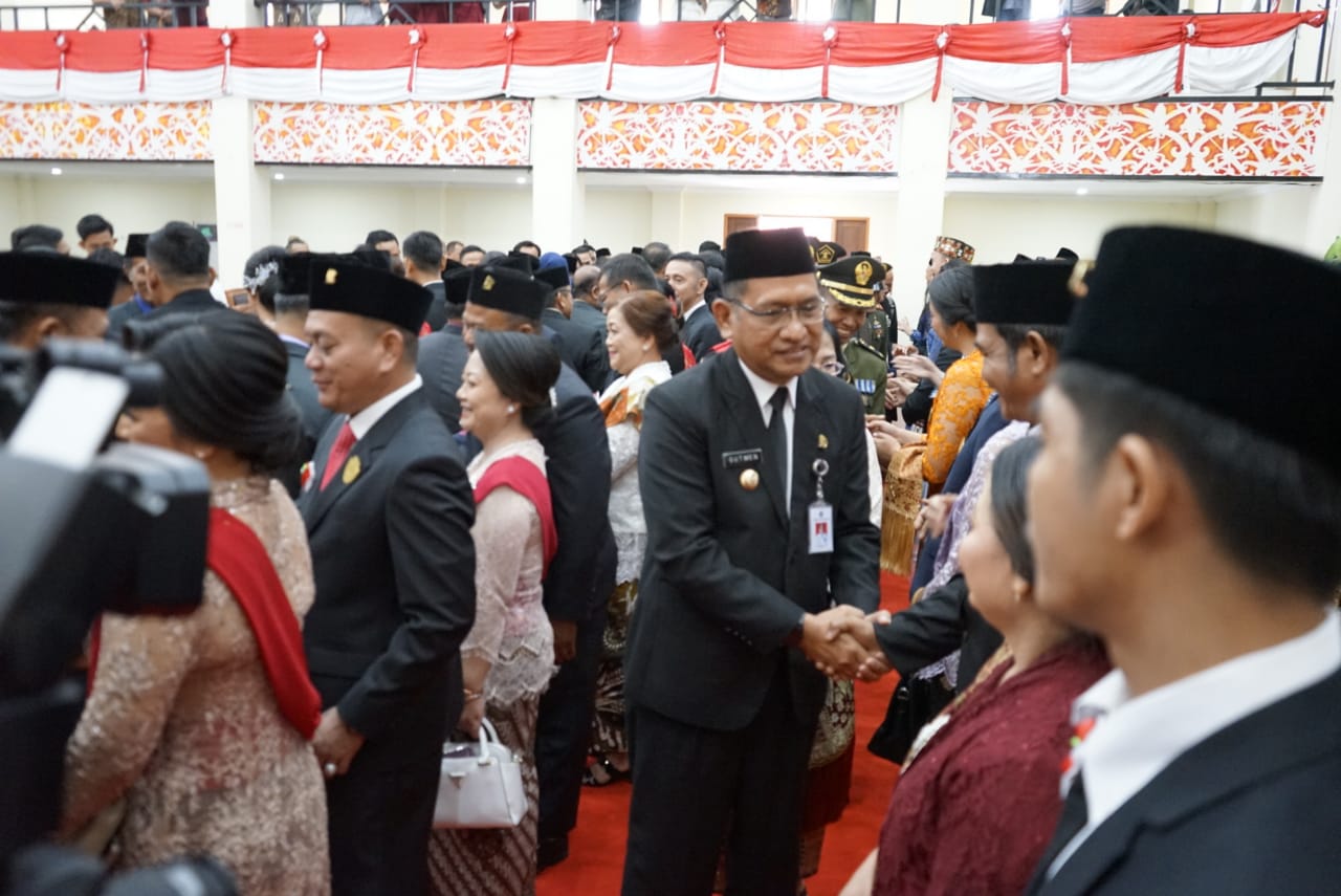 Gutmen Ucapkan Selamat atas Pelantikan 40 Anggota DPRD Landak Periode 2024-2029
