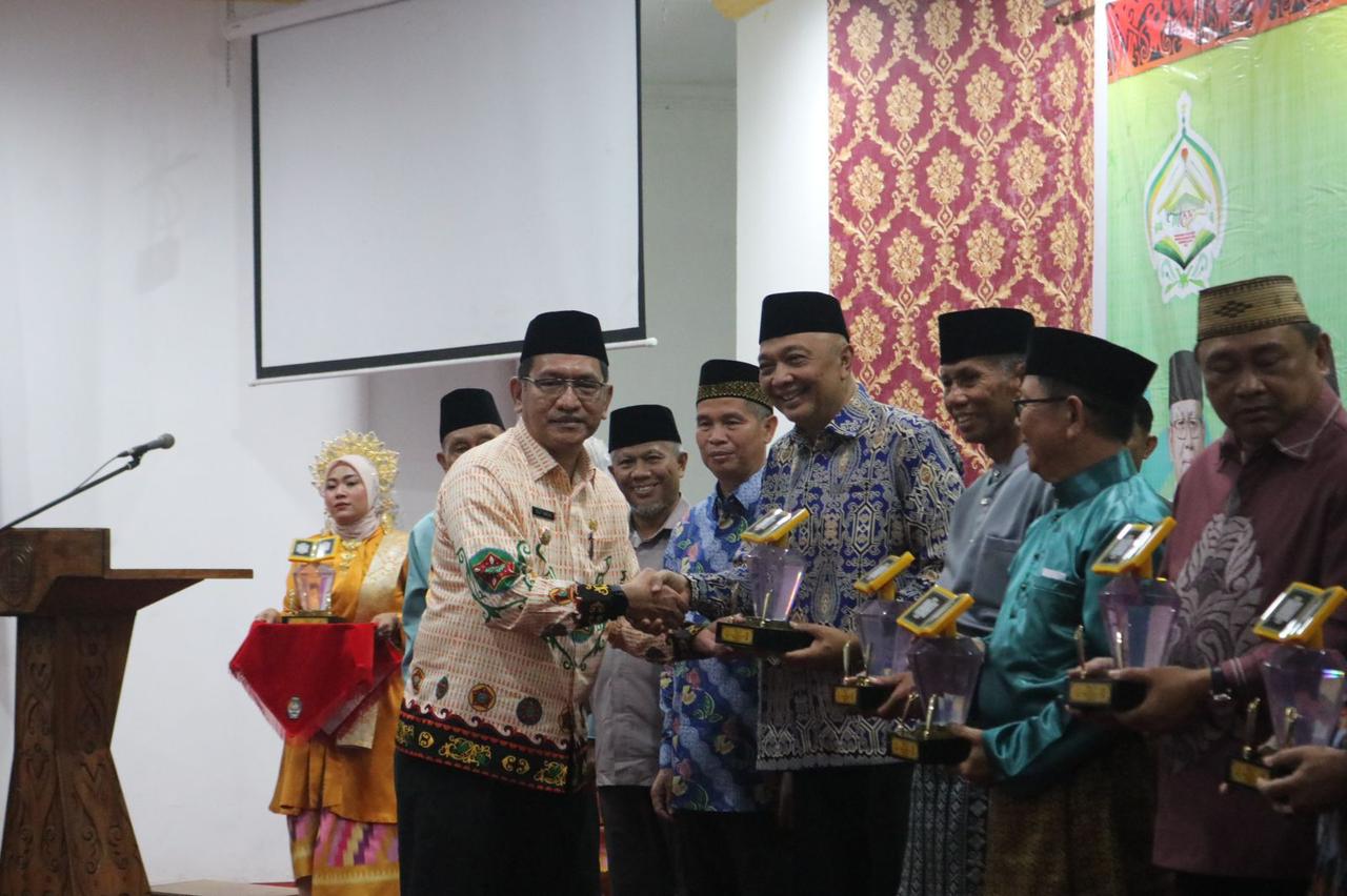 Gutmen Nainggolan Hadiri Malam Ta’aruf Dalam Rangka Musabaqah Tilawatil Qur’an (MTQ) Ke XXXII Kalimantan Barat di Kabupaten Landak Tahun 2024