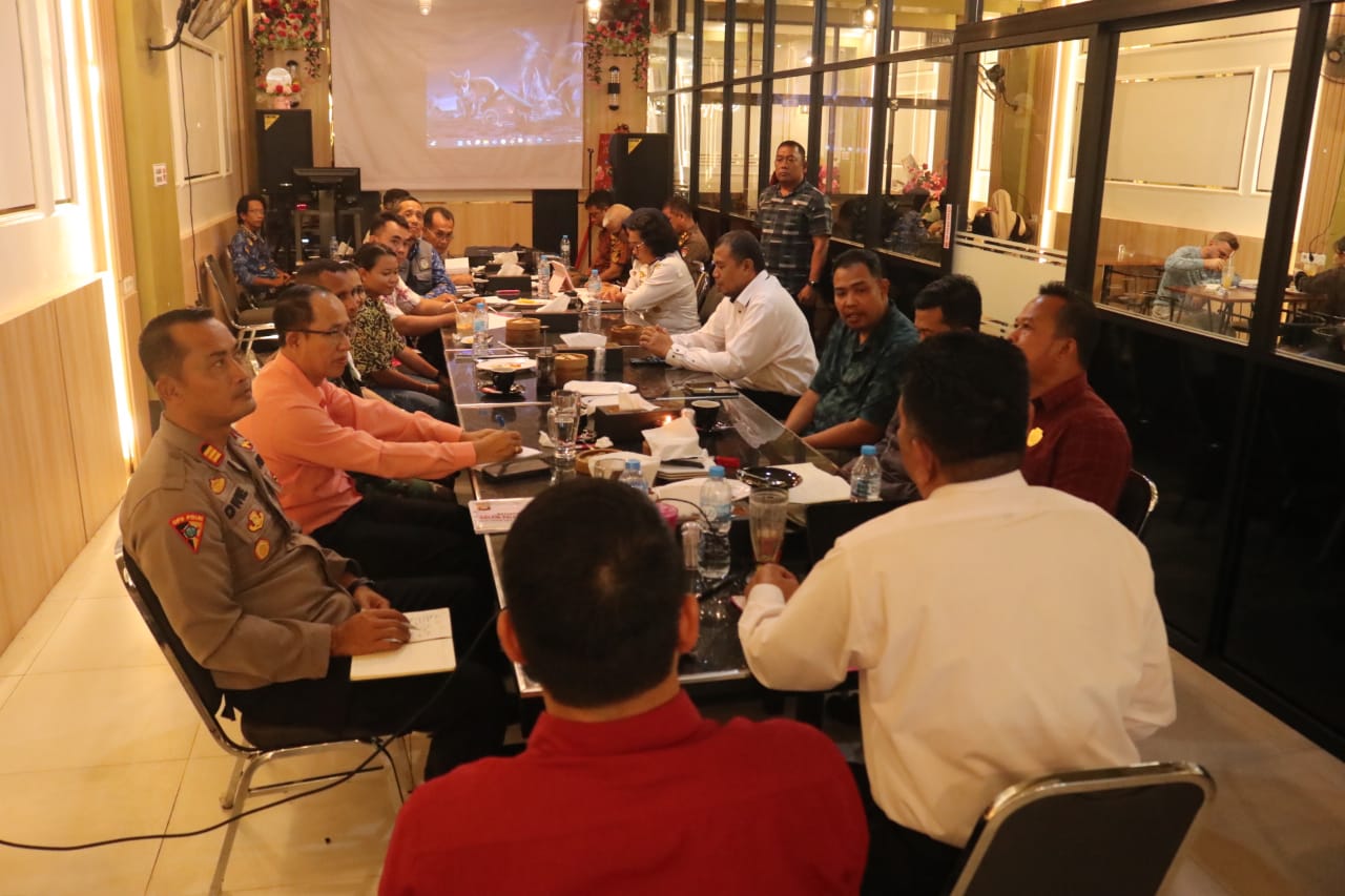 Gutmen Nainggolan Pimpin Rapat dengan Forkopimda Bahas Antisipasi Gangguan Saat Hari Natal Dan Tahun Baru 2025