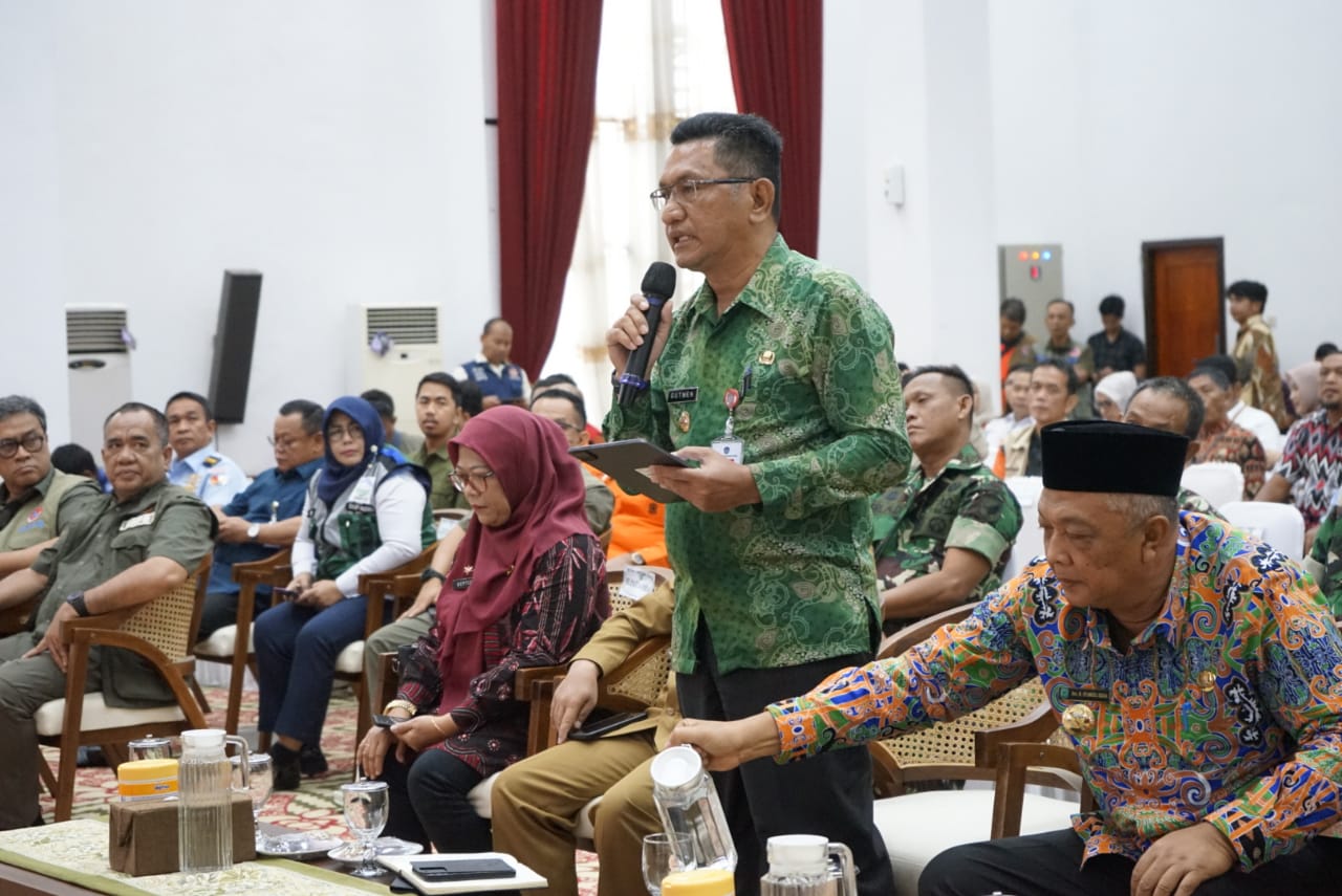 Pemkab Landak Terima Bantuan dari BNPB RI untuk Percepatan Penanganan Bencana Banjir