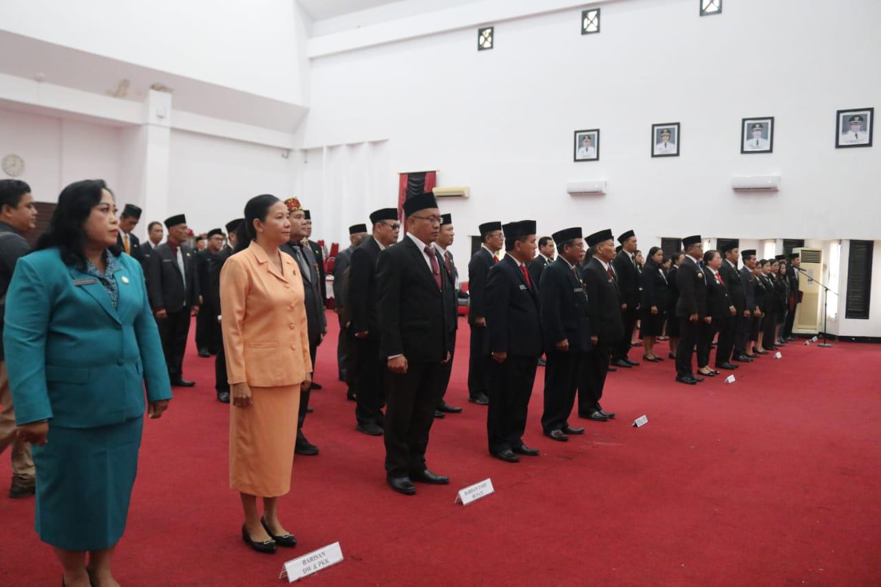 Gutmen Nainggolan Bertindak Selaku Inspektur Upacara dalam Rangka Peringatan HUT ke – 68 Pemerintah Provinsi Kalimantan Barat