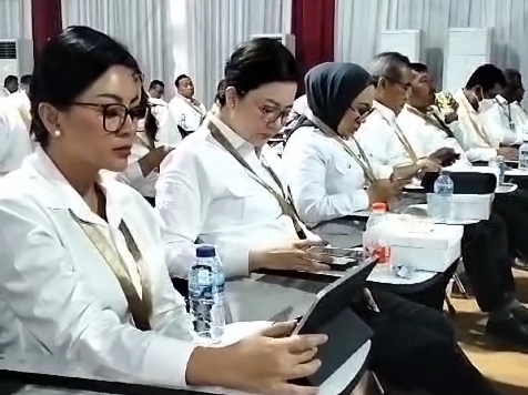 Retreat Kepala Daerah Selesai, Bupati Karolin : Banyak Sekali Manfaat Yang Kita Dapatkan