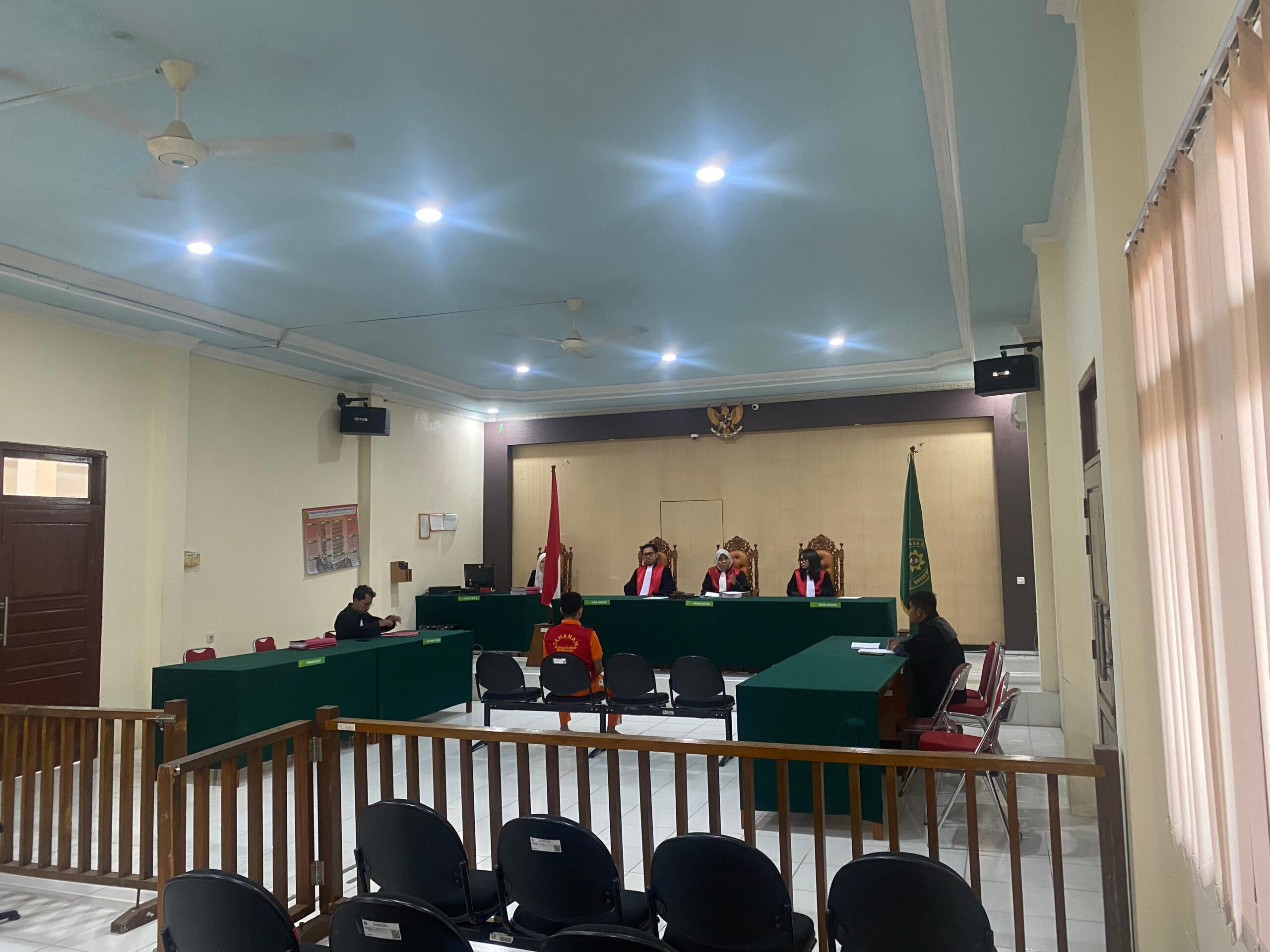 Terdakwa Kekerasan Anak dibawah Umur di tuntut 18 Tahun Penjara