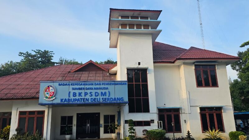 (BKPSDM) Ujian kenaikan pangkat sudah sesuai prosedur ,Bidan Farida Tak lulus Menyebarkan Hoax Ada punglli