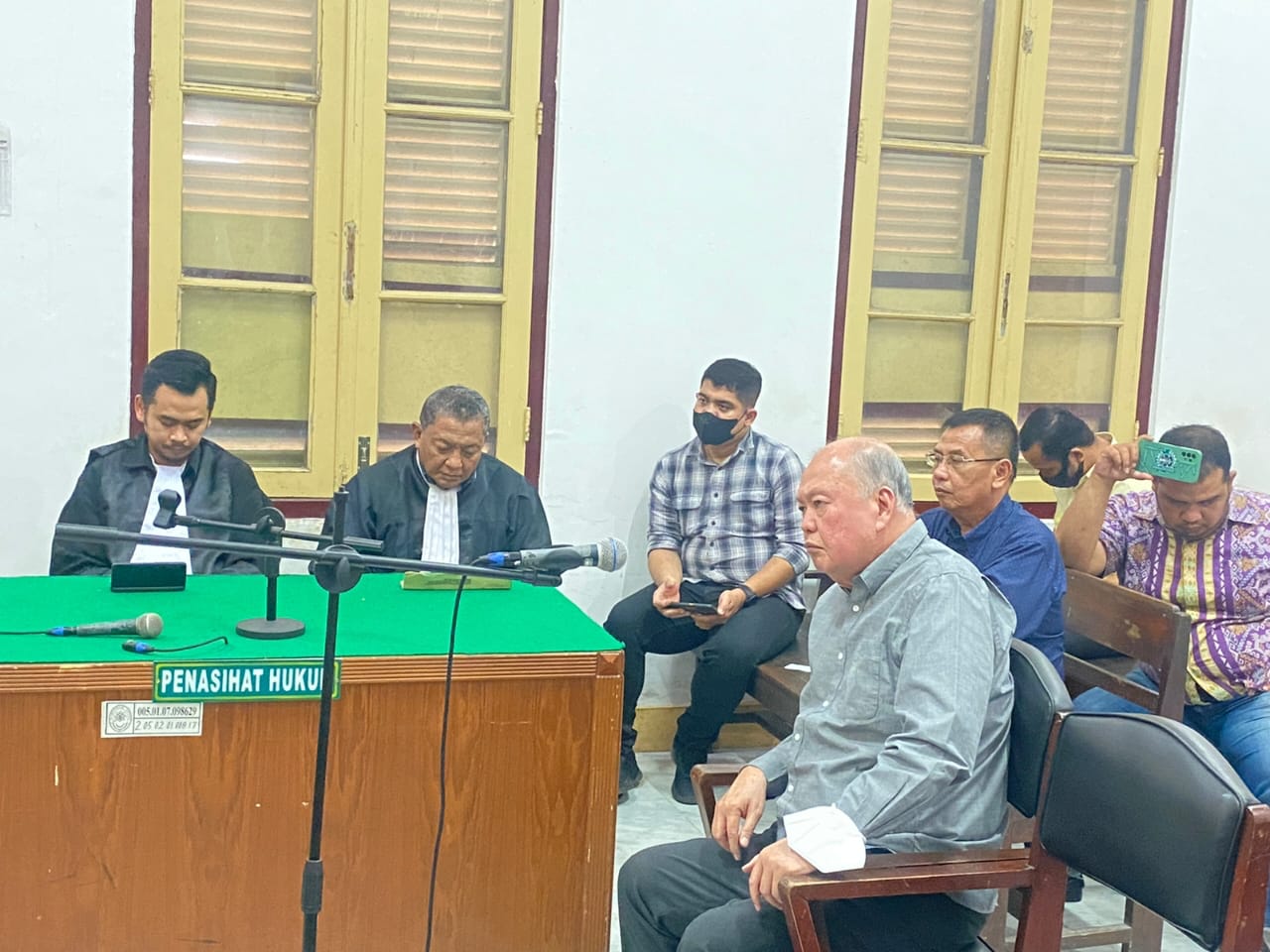 Tiga Terdakwa Telah Divonis, Empat Lainnya Justru Dihentikan Perkaranya