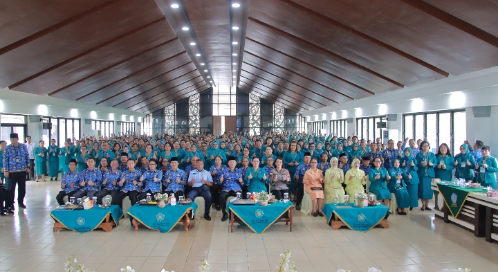 Bupati Dorong PKK Jadi Garda Terdepan Penguatan Keluarga Lewat Rakerda 2025