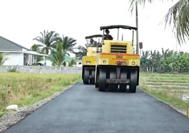 Program (Jamu Desa 24) dr Asri Ludin Tambunan Berjalan Sukses 49 Laporan dari masarakat 12 Laporan telah dikerjakan sisanya Akan Segera di Kerjakan di tahun 2026