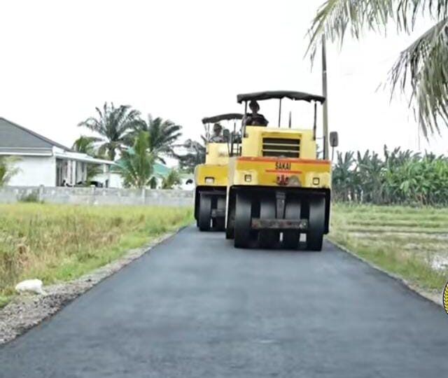 Program (Jamu Desa 24) dr Asri Ludin Tambunan Berjalan Sukses 49 Laporan dari masarakat 12 Laporan telah dikerjakan sisanya Akan Segera di Kerjakan di tahun 2026