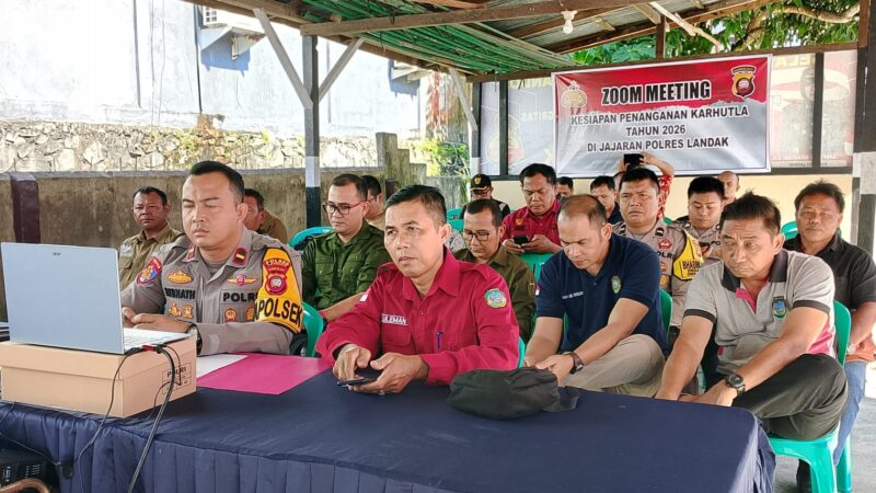 Kegiatan Zoom Meeting, Rapat Koordinasi Terkait Penanggulangan Karhutla digelar di Mapolsek Mandor