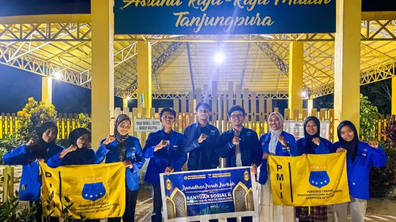 PMII Ketapang Gelar Wisata Religi dan Ziarah ke Makam Raja Tanjungpura