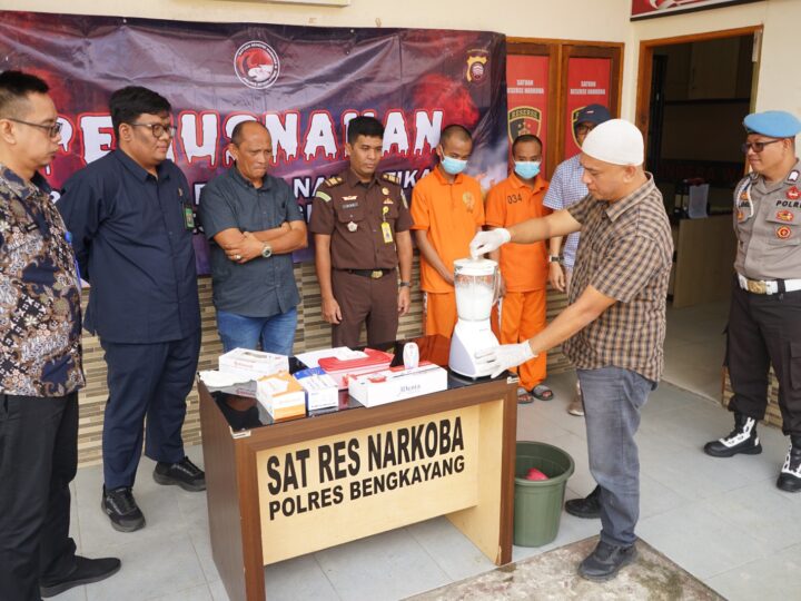 Polres Bengkayang Musnahkan Sabu 10,04 Gram, Tegaskan Komitmen Perangi Narkotika