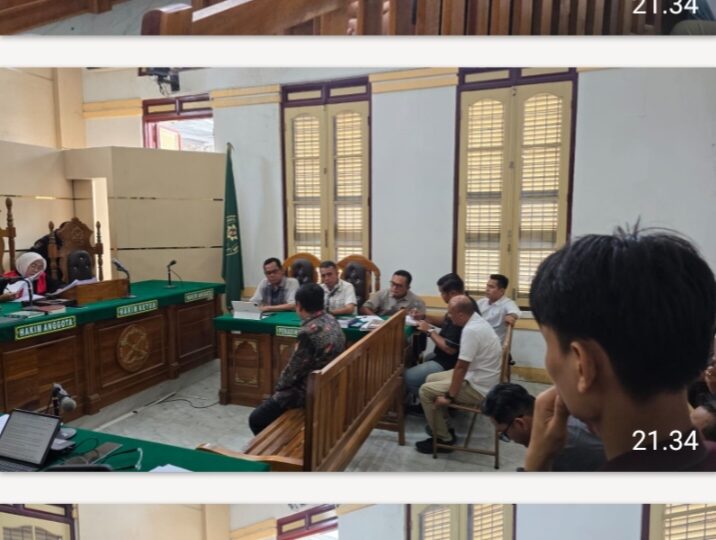 Menangis Sedih,  Orangtua Korban Penganiayaan Tak Sanggup Ceritakan Kondisi Anaknya