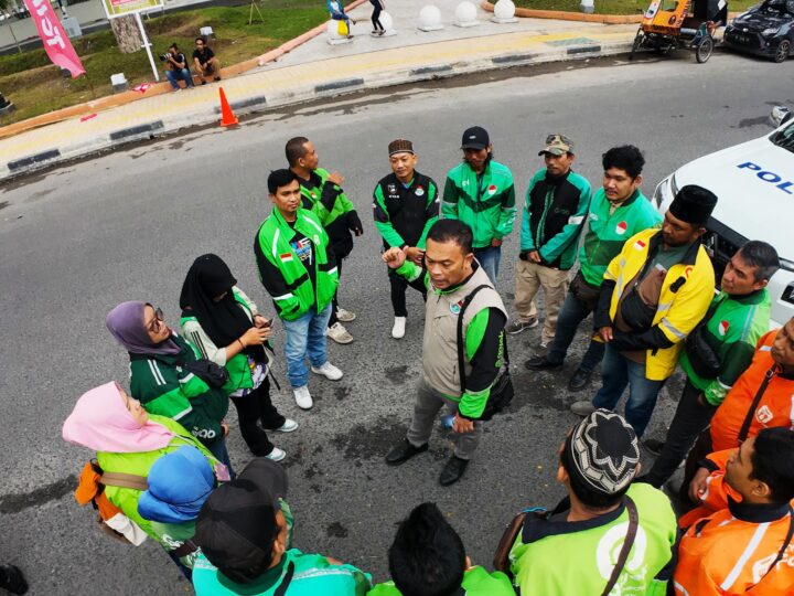 Pengemudi Ojol Aman dan Nyaman Bekerja Di Jalanan Kota Medan