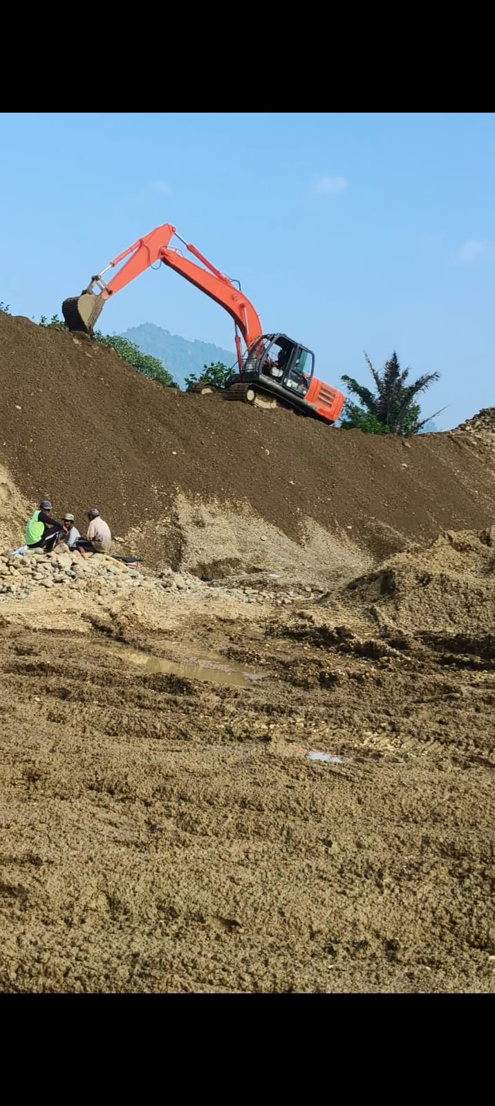 Tambang Emas Belopa Kembali Beroperasi, Publik Tagih Jawaban: Legal atau Dilindungi Oknum?