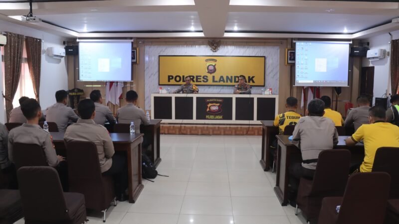 8 Mahasiswa S2 STIK Diterjunkan ke Landak, Bantu Edukasi Warga Cegah Karhutla