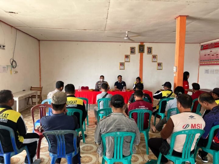 Cegah Karhutla, Polsek Meranti Gencarkan Sosialisasi Larangan Pembukaan Lahan dengan Cara Membakar