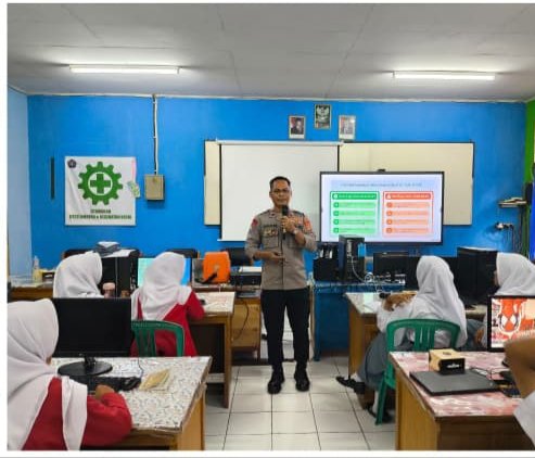 Satbinmas Polres Lubuk Linggau Berkomitmen Dalam Membina dan Melindungi Generasi Muda Melalui Kegiatan Penyuluhan Kamtibmas