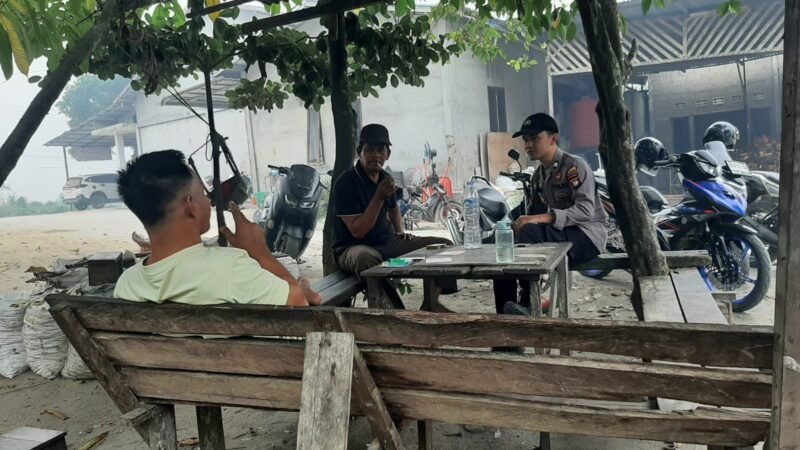 Hadir di Tengah Warga, Polisi Mandor Perkuat Silaturahmi Lewat Patroli Dialogis