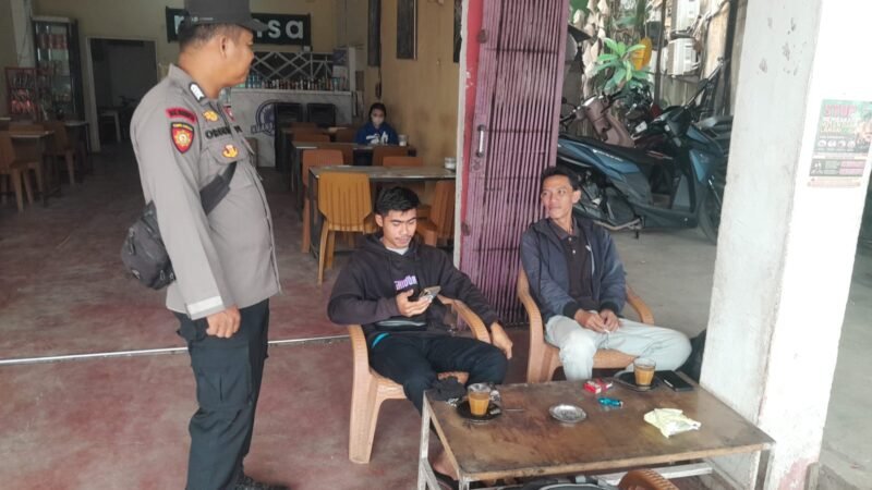 POLSEK MEMPAWAH HULU TINGKATKAN PATROLI KAMTIBMAS DI SIANG HARI