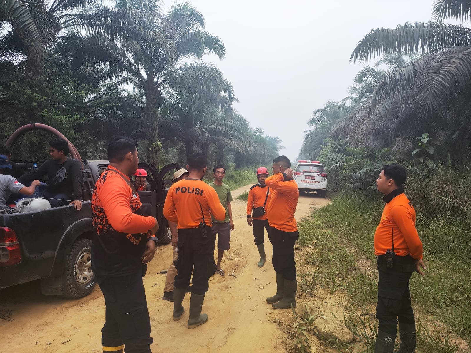Polres Landak Uji Coba X-Fire untuk Padamkan Karhutla di Lahan Gambut