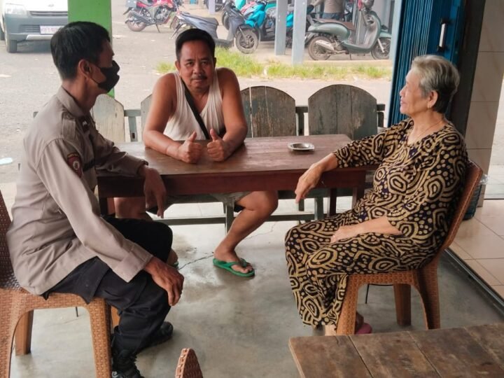 Hari Libur Bukan Halangan, Polisi Tetap Patroli dan Sambangi Warga, Ingatkan Bahaya Kabut Asap
