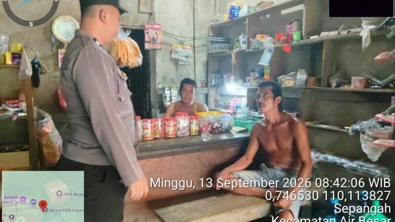 Patroli di Tengah Kabut Asap, Polisi Sambangi Warga dan Ingatkan Bahaya Karhutla