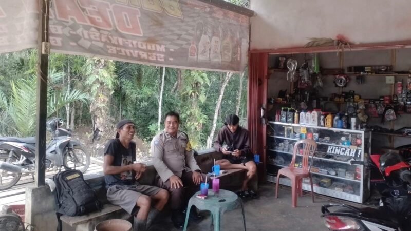 “Duduk Bersama Warga, Cara Humanis Polisi Kuala Behe Cegah Karhutla Sejak Dini
