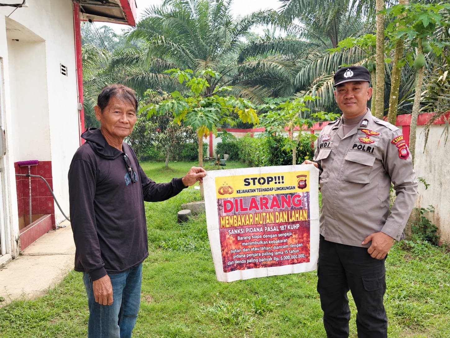 Polsek Menjalin Gencarkan Patroli dan Edukasi Karhutla kepada Masyarakat
