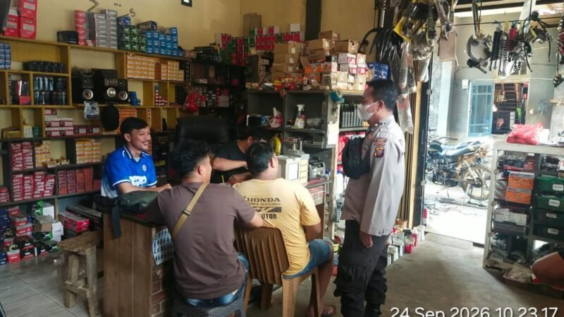 Cegah Api Meluas, Polisi Meranti Edukasi Warga tentang Bahaya Karhutla